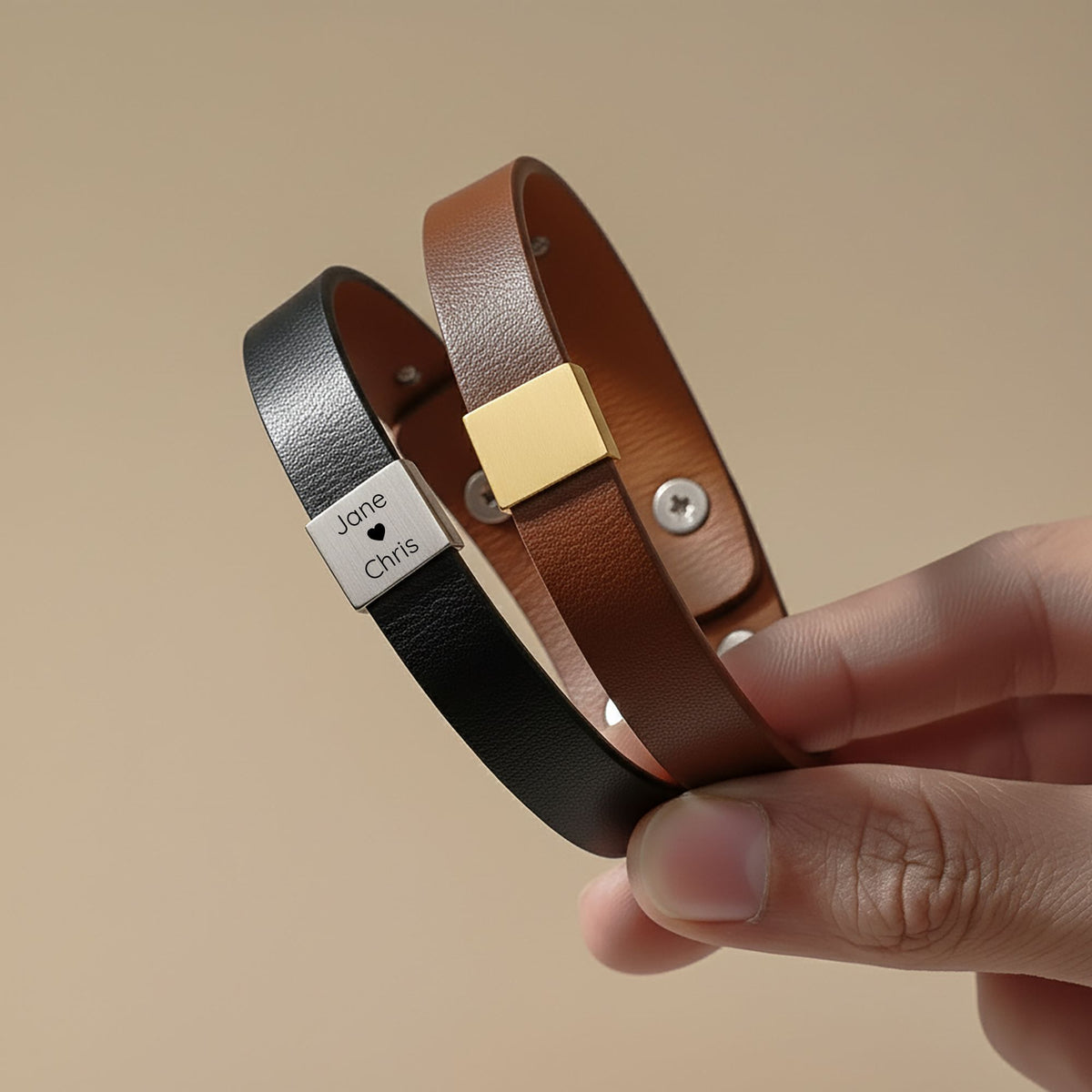 Bracelet homme en cuir gravé