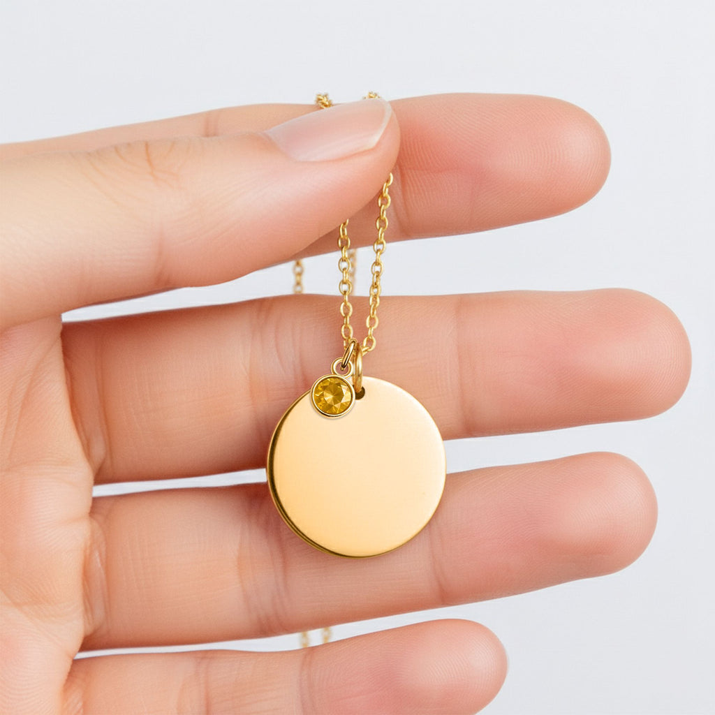 Collier médaille et pierre de naissance