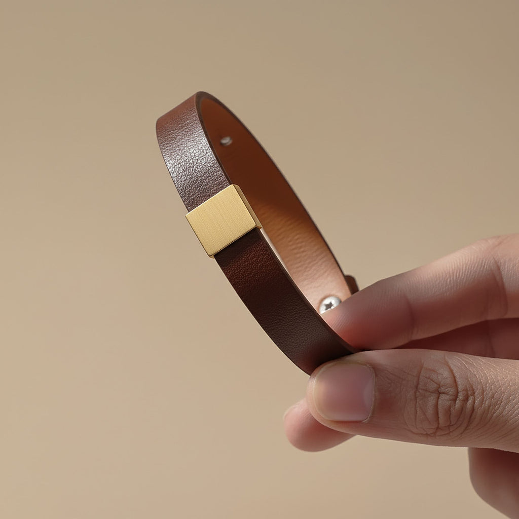 Bracelet homme en cuir gravé