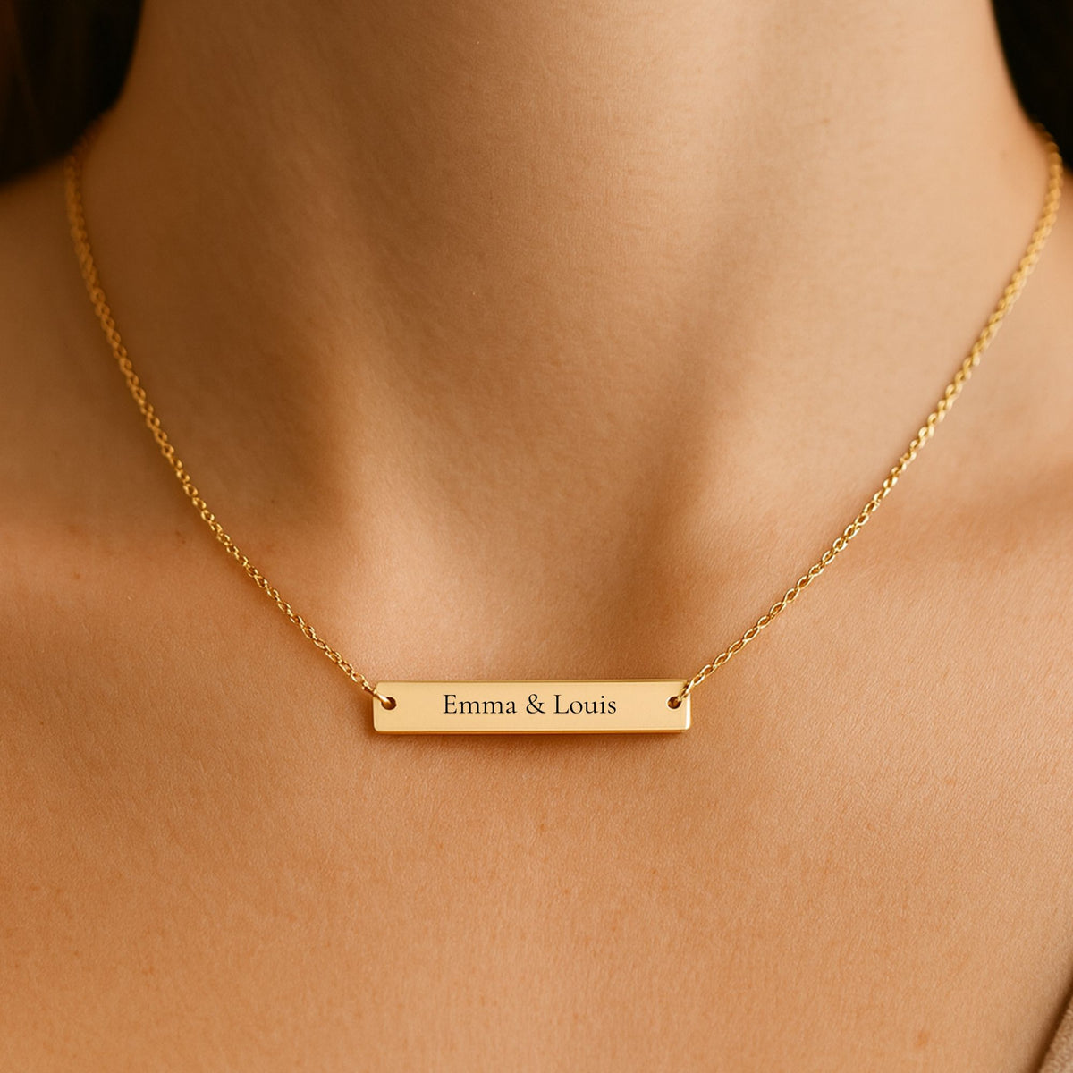 Collier barre gravé