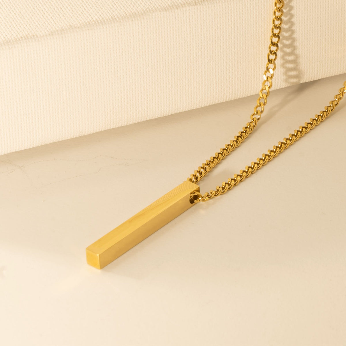 Collier maille cubaine barre 3D